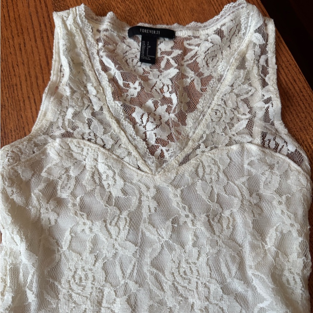 Forever 21 small lace lined dress - Picture 2 of 7